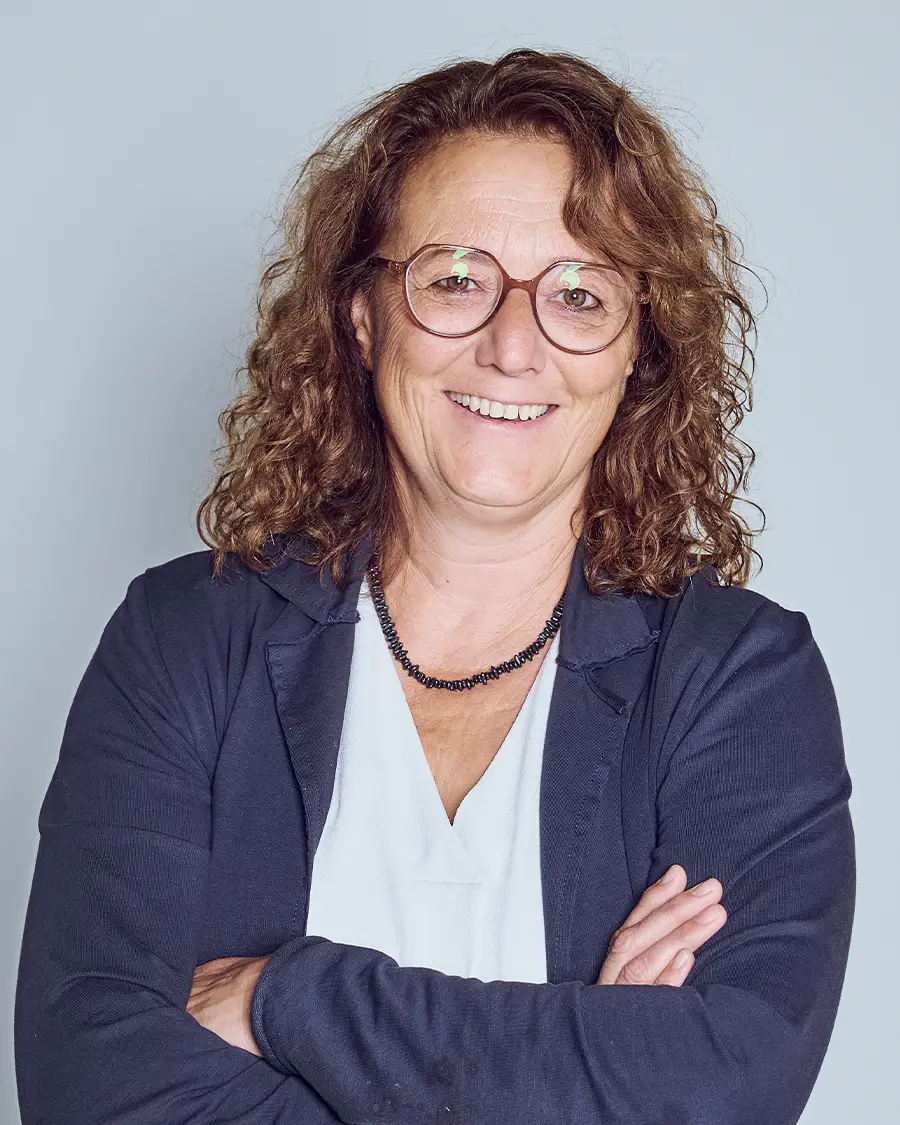 Porträt von Susanne Simmet Stadtratskandidatin auf Listenplatz 19 für die Freie Wählervereinigung Schwabmünchen in der Kommunalwahl 2026